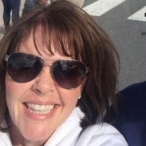 Meet your Posher, Colleen